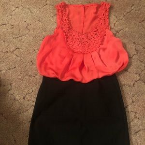 Cute coral and black mini dress ❤️